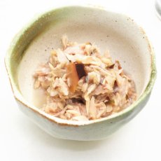 画像2: 最短賞味2027.8・プレミアム フォルツァ10 グルメ缶 風味豊かなまぐろと海藻 75g缶 かつお節入り 一般食 FORZA10 正規品 fo11846※在庫限り終売 (2)
