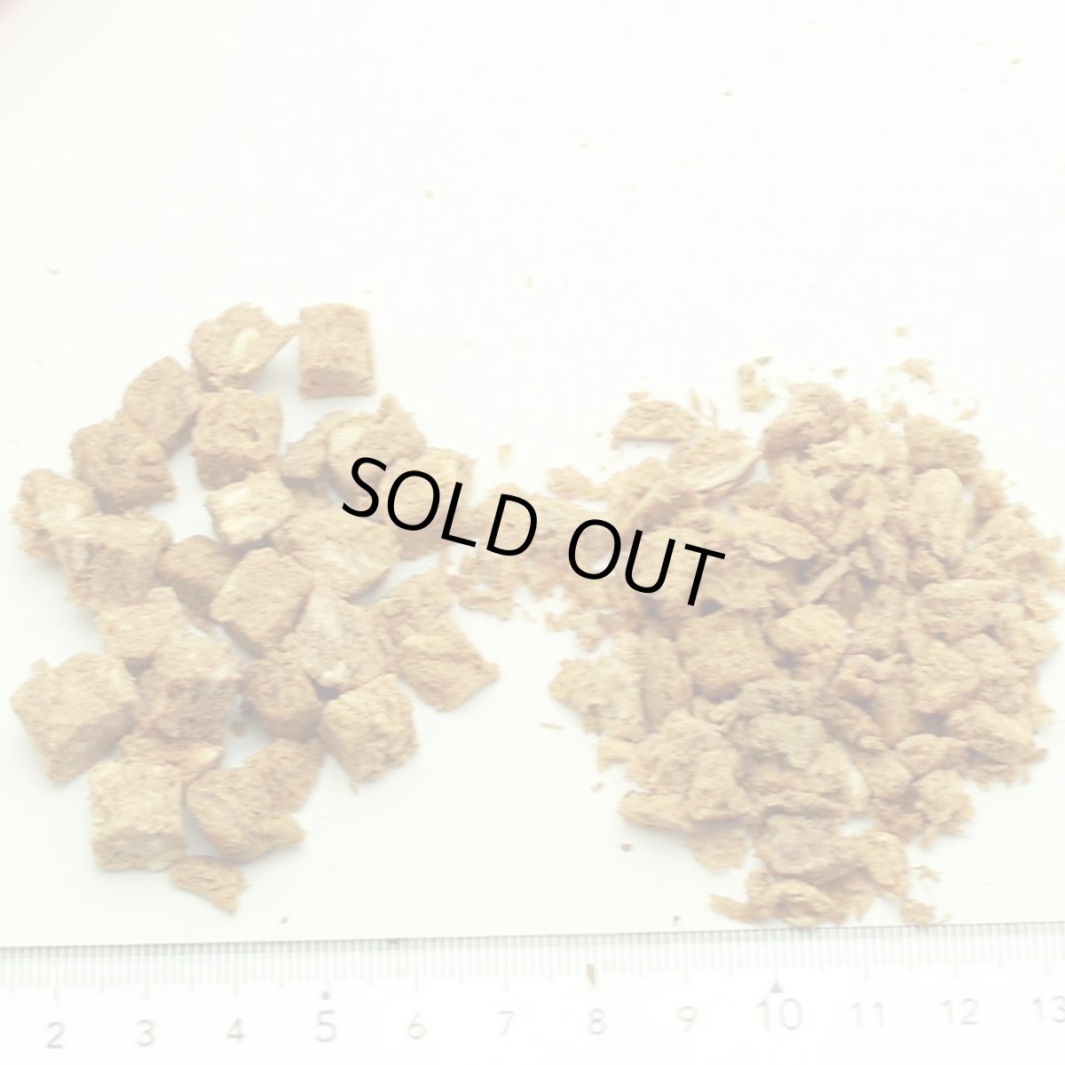 画像2: 最短賞味2026.10・キウイキッチン 犬用トレーニングトリーツ ビーフ30g犬用おやつフリーズドライkk82627正規品 (2)