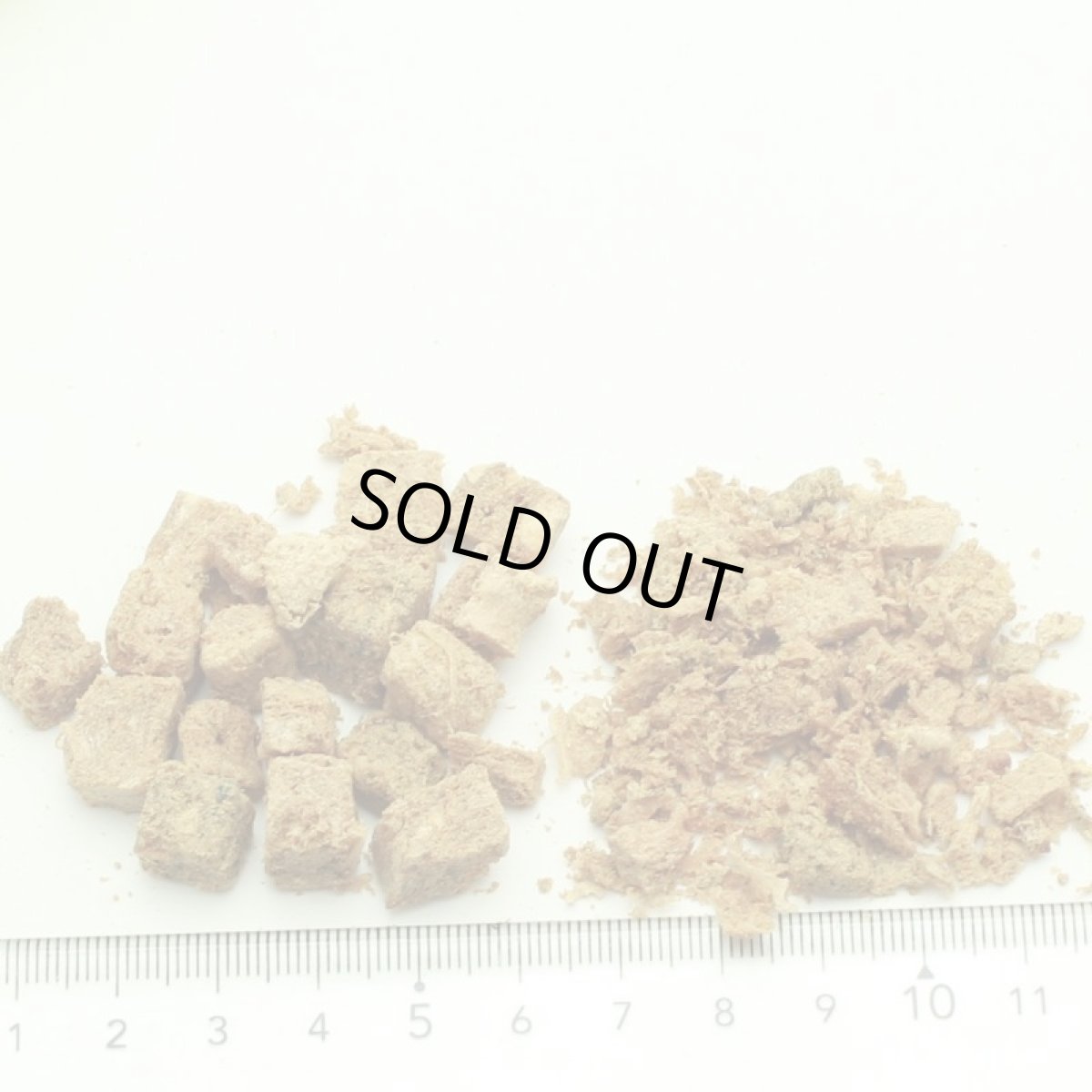 画像2: 最短賞味2026.2・キウイキッチン 犬用トレーニングトリーツ ラム30g犬用おやつフリーズドライkk82634正規品 (2)