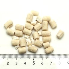 画像2: NEW 最短賞味2027.2・シルクフル 犬用サプリおやつ 口内ケア【マヌカハニー】30g/nnw10345 (2)